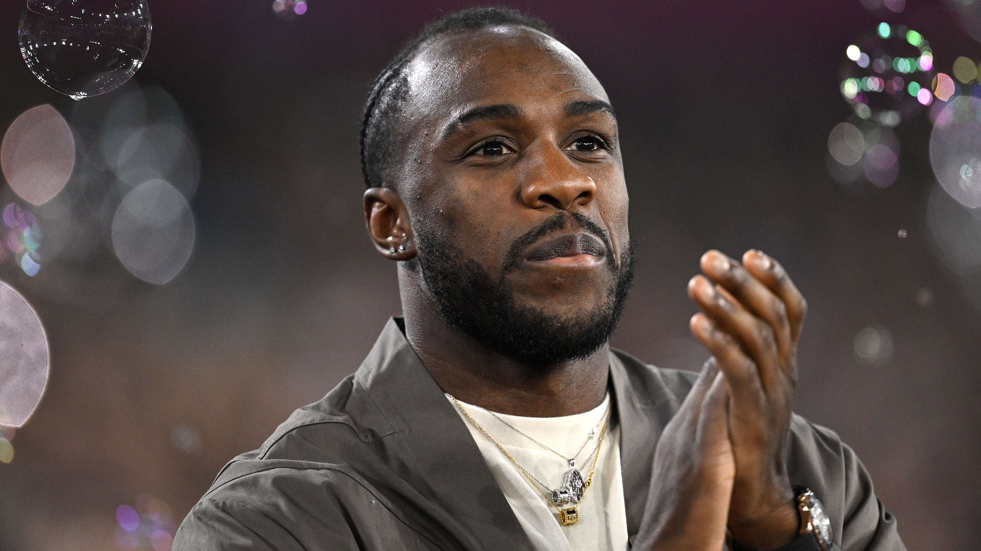 术配合刻意 术配合刻意